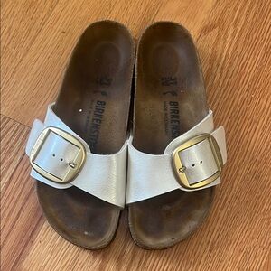 Birkenstock pearl madrid Sandals with Gold Buckle 37